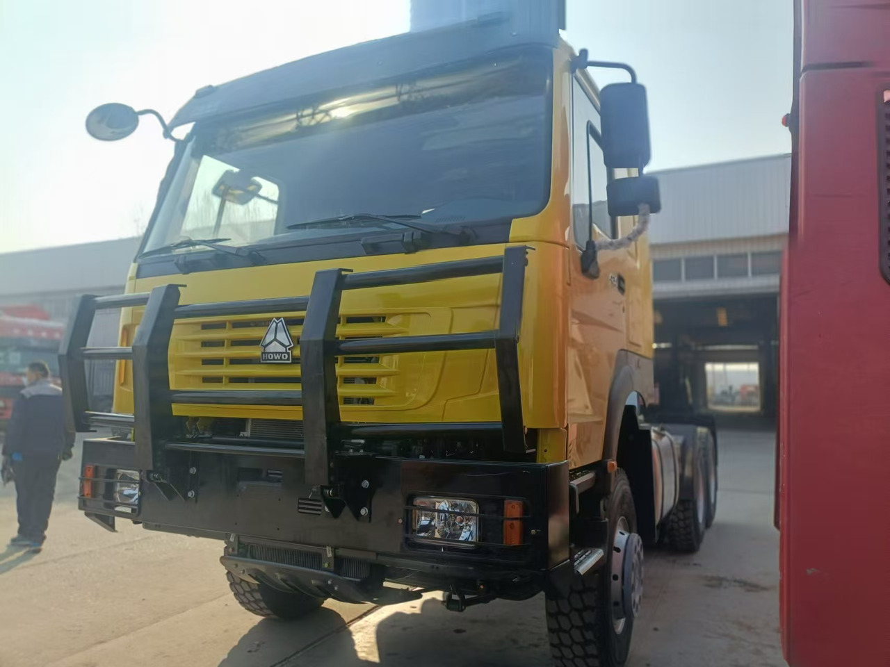 SINOTRUK HOWO 430 - Vlačilec: slika 3 SINOTRUK HOWO 430 - Vlačilec: slika 3