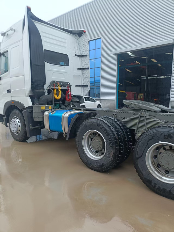 SINOTRUK HOWO A7 - Vlačilec: slika 5 SINOTRUK HOWO A7 - Vlačilec: slika 5