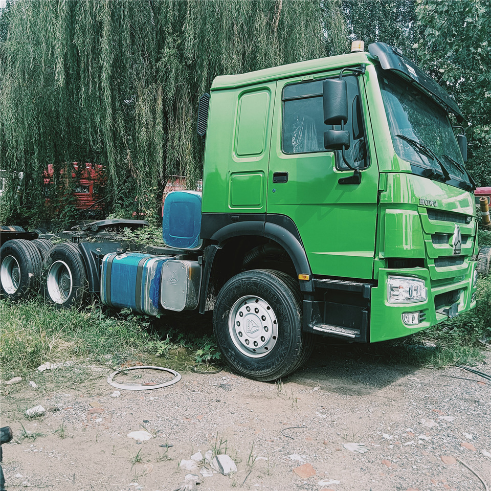 SINOTRUK HOWO tralier head - Vlačilec: slika 5 SINOTRUK HOWO tralier head - Vlačilec: slika 5
