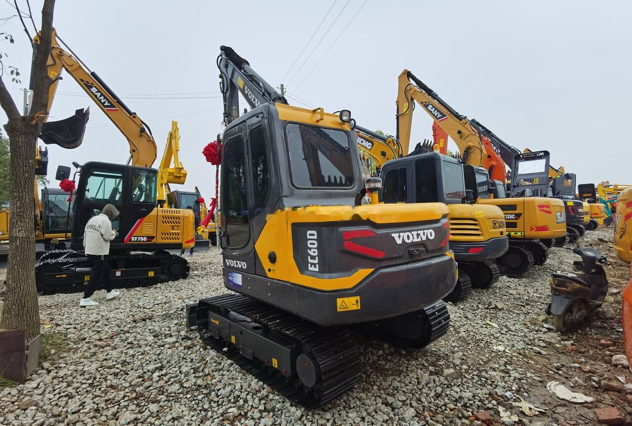 Volvo EC60D - Mini bager: slika 1 Volvo EC60D - Mini bager: slika 1