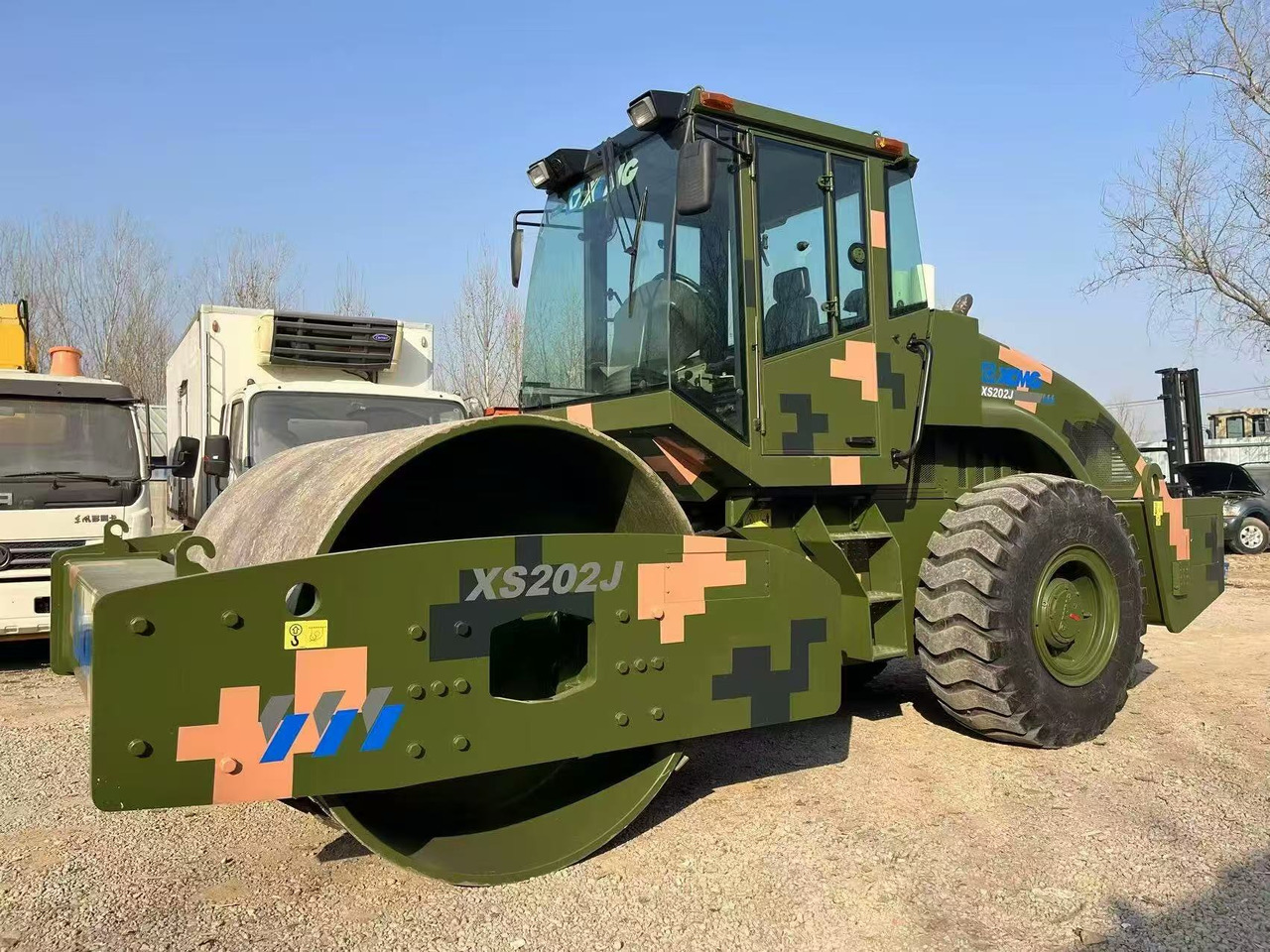 XCMG XS202J - Cestni valjar: slika 1 XCMG XS202J - Cestni valjar: slika 1