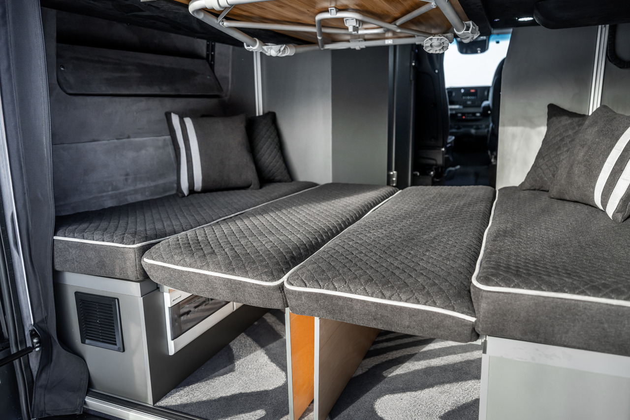Mercedes-Benz Sprinter - Kombi avtodom: slika 5 Mercedes-Benz Sprinter - Kombi avtodom: slika 5