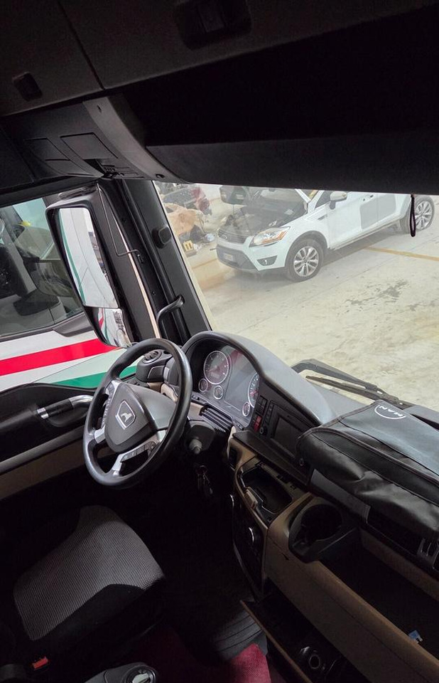 Cabina MAN TGX 18.500 XLX in - Kabina za Tovornjak: slika 4 Cabina MAN TGX 18.500 XLX in - Kabina za Tovornjak: slika 4