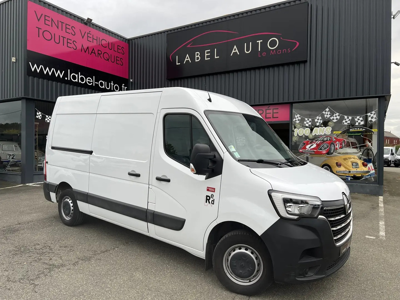Renault Master F3300 L2H2 2.3 BLUE DCI 135CH CONFORT EURO6 - Drugi stroj: slika 1 Renault Master F3300 L2H2 2.3 BLUE DCI 135CH CONFORT EURO6 - Drugi stroj: slika 1