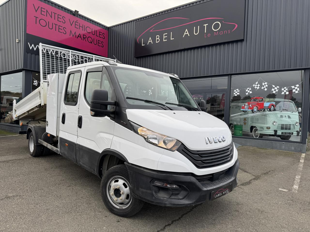 IVECO Daily 35 C 16 D S&S (Quad-Leaf) CHASSIS DOUBLE CABINE 2014 35C/35S CHASSIS CABINE DOUBLE Chassi - Dostavno vozilo prekucnik, Dostavno vozilo z dvojno kabino: slika 2 IVECO Daily 35 C 16 D S&S (Quad-Leaf) CHASSIS DOUBLE CABINE 2014 35C/35S CHASSIS CABINE DOUBLE Chassi - Dostavno vozilo prekucnik, Dostavno vozilo z dvojno kabino: slika 2