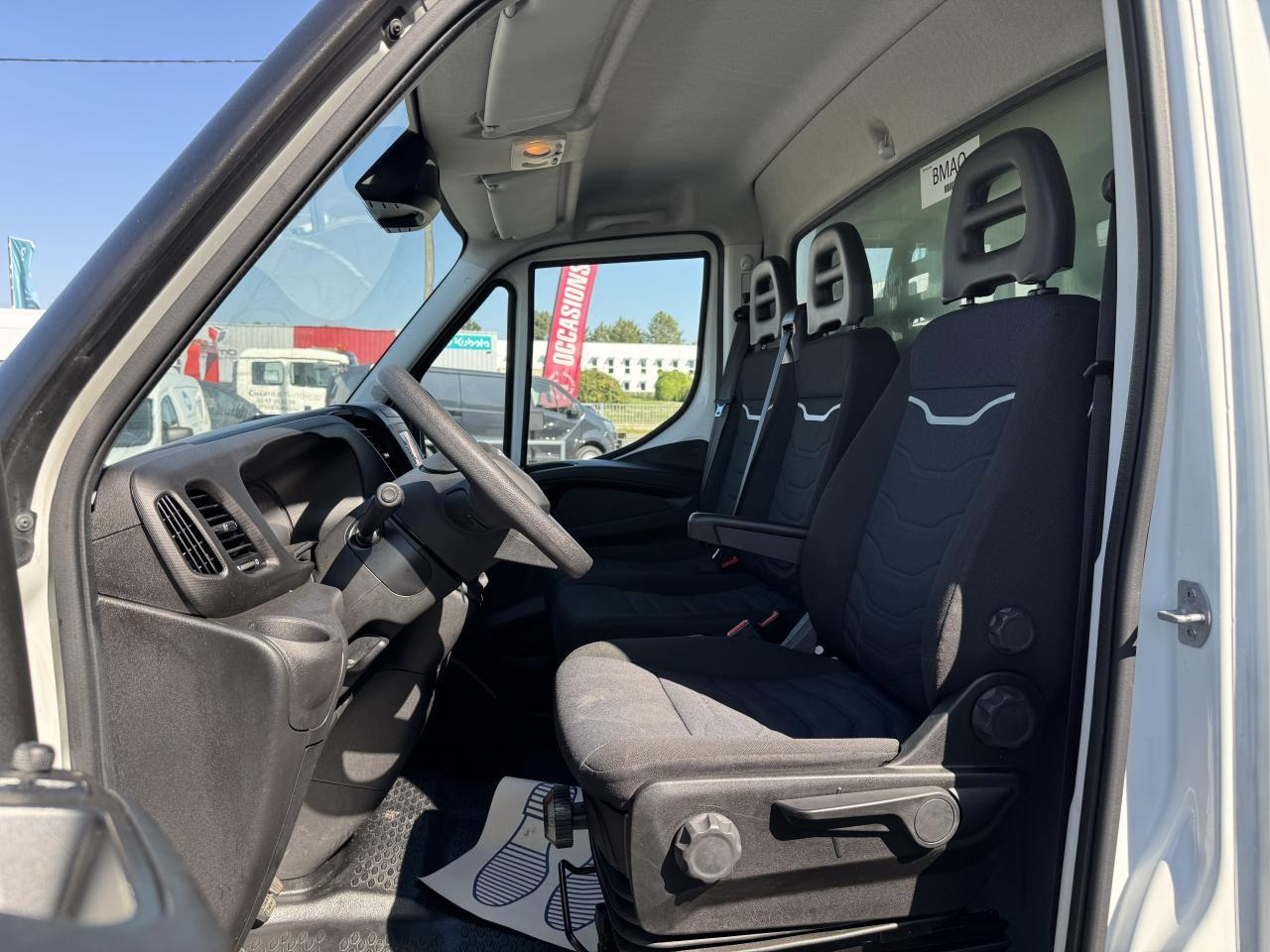 Iveco Daily 35 C 16 CAISSE HAYON 20M3 - Dostavno vozilo z zabojnikom: slika 5 Iveco Daily 35 C 16 CAISSE HAYON 20M3 - Dostavno vozilo z zabojnikom: slika 5