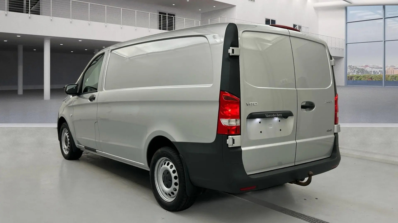 Mercedes Vito 114 CDI 4X4 LONG SELECT PROPULSION 9G-TRONIC - Furgon: slika 4 Mercedes Vito 114 CDI 4X4 LONG SELECT PROPULSION 9G-TRONIC - Furgon: slika 4