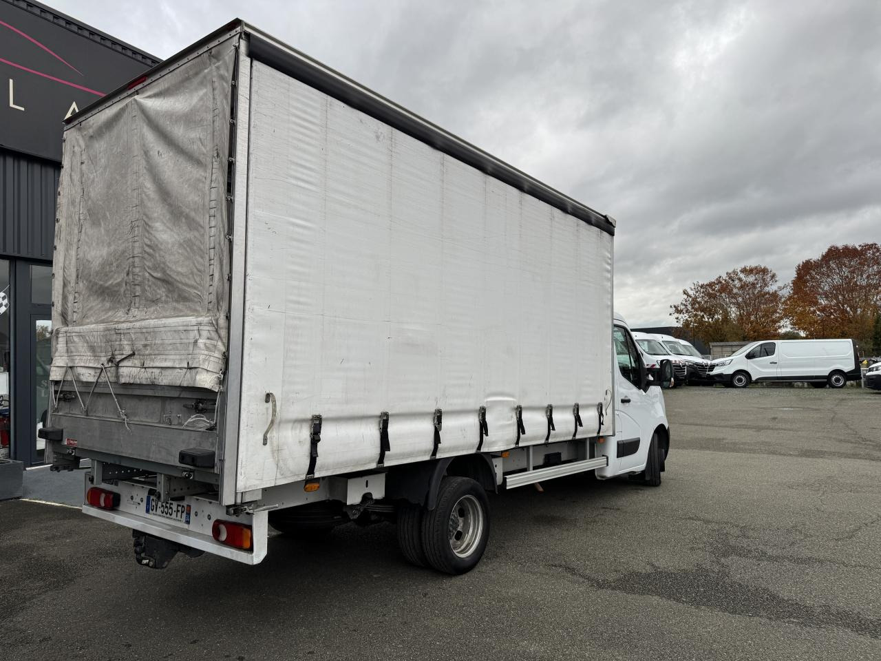 NISSAN Interstar Acenta 3.5t L4H1 2.3 dCi 165Ch CHASSIS CABINE BACHE - Dostavno vozilo s ponjavo: slika 5 NISSAN Interstar Acenta 3.5t L4H1 2.3 dCi 165Ch CHASSIS CABINE BACHE - Dostavno vozilo s ponjavo: slika 5