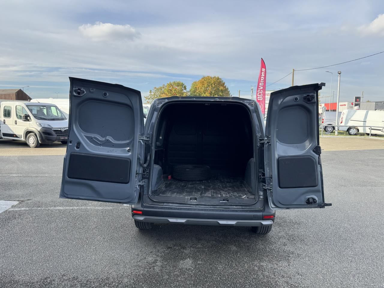 NISSAN Townstar L1 1.3 Tce - 130 FOURGON N-Connecta L1 - Furgon: slika 3 NISSAN Townstar L1 1.3 Tce - 130 FOURGON N-Connecta L1 - Furgon: slika 3