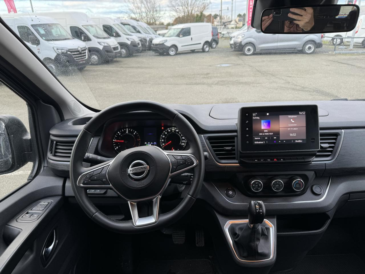 Nissan Primastar Avantour N-Connecta 3.0t L2H1 2.0 dCi - 150 - S/S II 2021 COMBI Combi L2H1 PHASE 2 - Minibus, Potniški kombi: slika 4 Nissan Primastar Avantour N-Connecta 3.0t L2H1 2.0 dCi - 150 - S/S II 2021 COMBI Combi L2H1 PHASE 2 - Minibus, Potniški kombi: slika 4