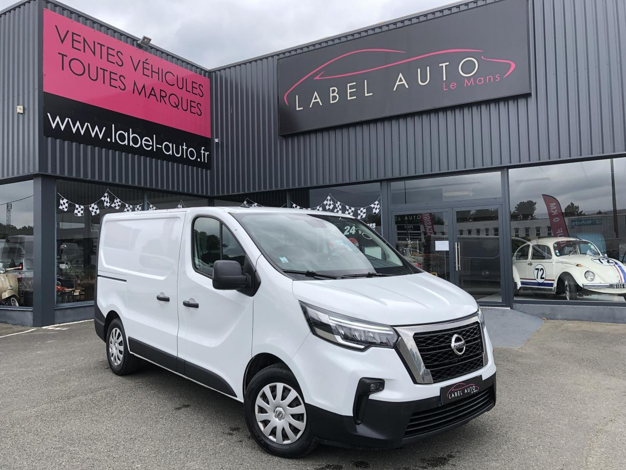 Nissan Primastar L1H1 2T8 2.0 DCI 150CH N-CONNECTA DCT GPS KIT BOIS - Furgon: slika 1 Nissan Primastar L1H1 2T8 2.0 DCI 150CH N-CONNECTA DCT GPS KIT BOIS - Furgon: slika 1