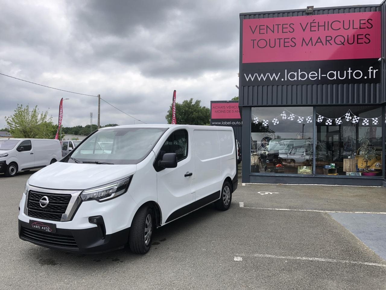 Nissan Primastar L1H1 2T8 2.0 DCI 150CH N-CONNECTA DCT GPS KIT BOIS - Furgon: slika 5 Nissan Primastar L1H1 2T8 2.0 DCI 150CH N-CONNECTA DCT GPS KIT BOIS - Furgon: slika 5