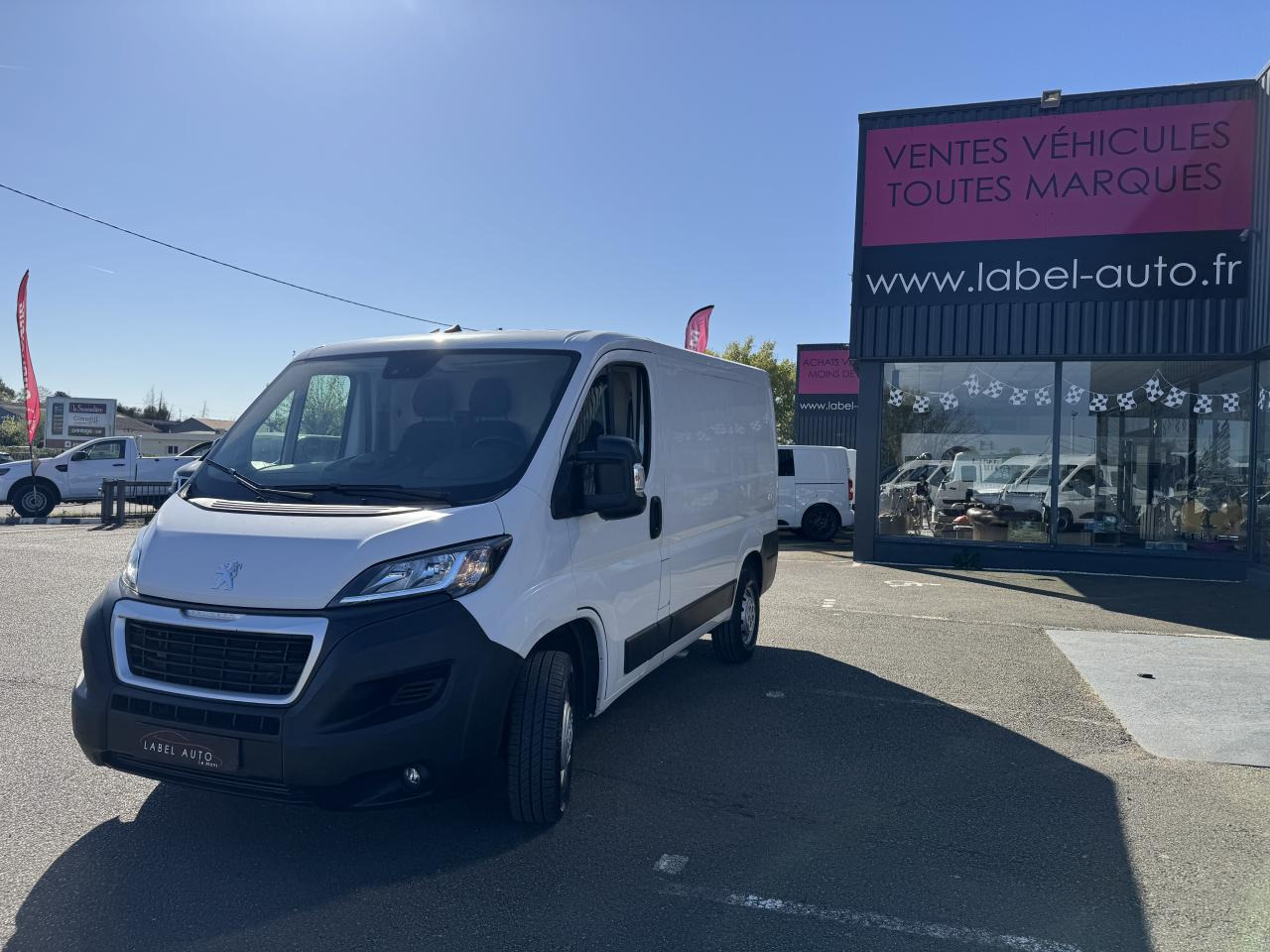 Furgon PEUGEOT boxer 333 L1H1 2.2 BLUEHDI S&S 140CH ASPHALT: slika 6