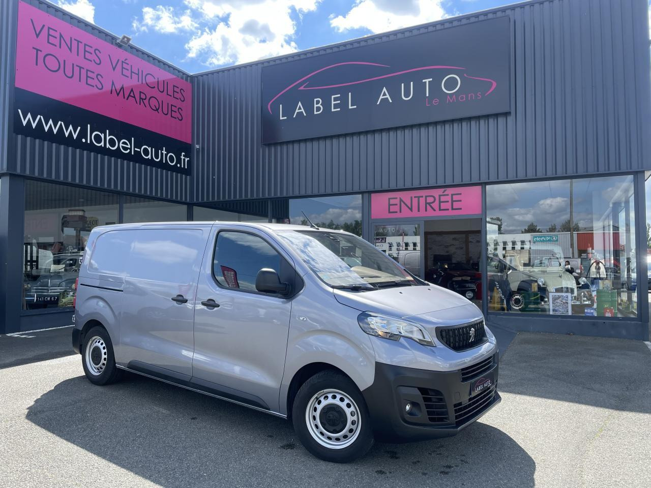 Peugeot Expert Standard 2.0 BlueHDI -180CH EAT8 ASPHALT - Furgon: slika 1 Peugeot Expert Standard 2.0 BlueHDI -180CH EAT8 ASPHALT - Furgon: slika 1