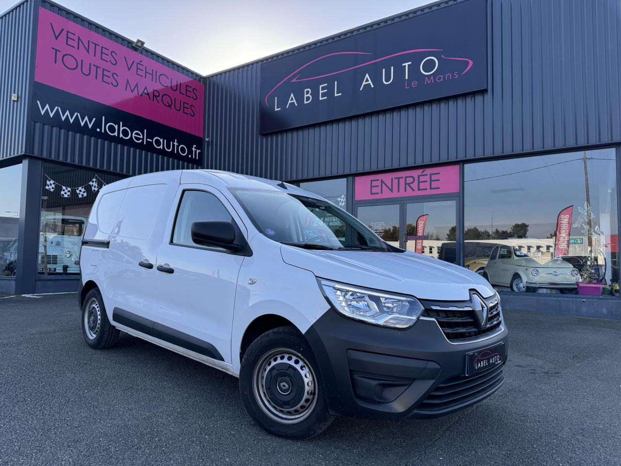 RENAULT EXPRESS 1.5 DCI 75CH CONFORT - Furgon: slika 1 RENAULT EXPRESS 1.5 DCI 75CH CONFORT - Furgon: slika 1