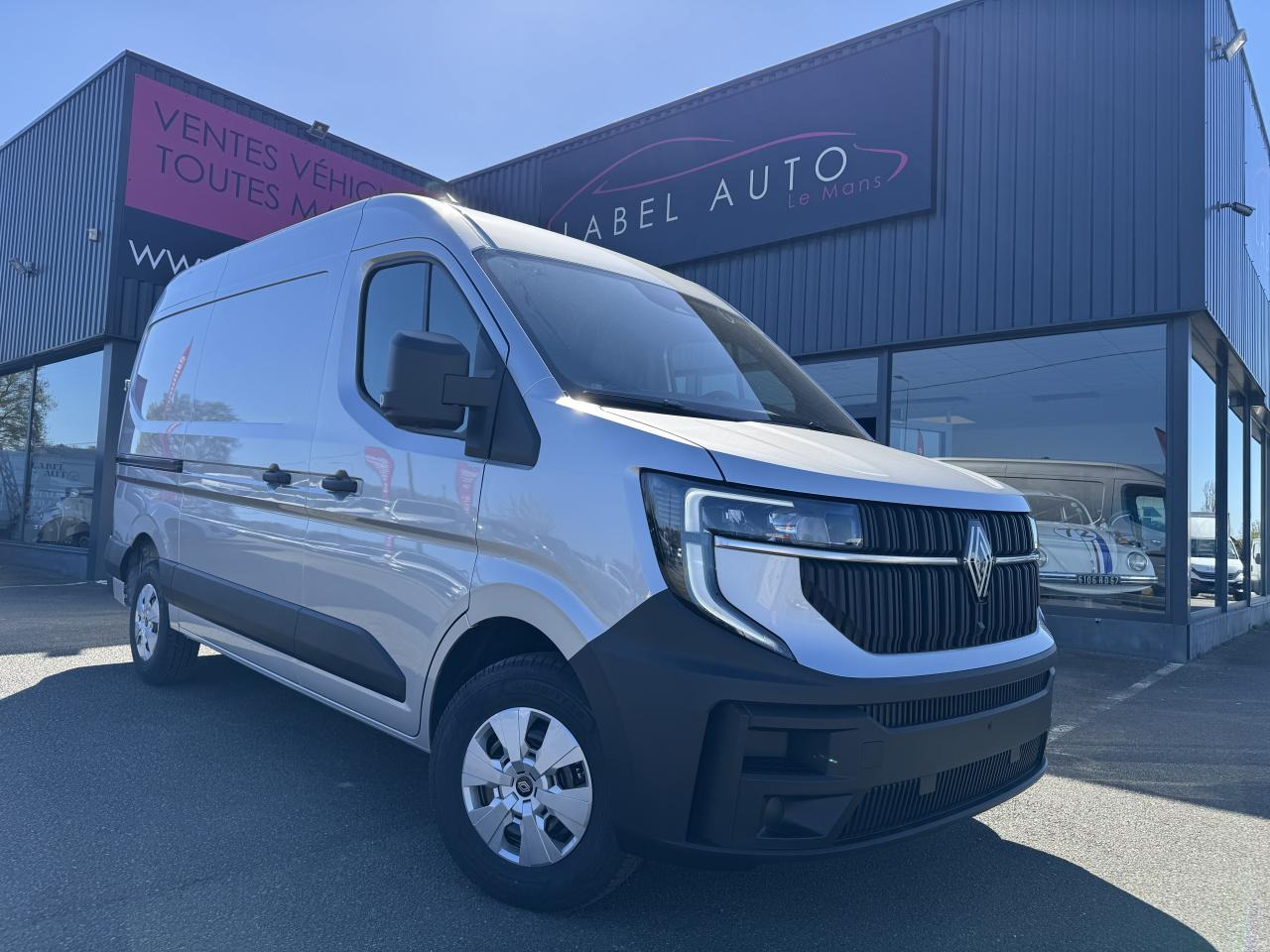 RENAULT Master Advance 3t3 L2H2 2.0 Blue dCi - 150 2025 IV FOURGON Fourgon L2H2 Traction - Furgon: slika 1 RENAULT Master Advance 3t3 L2H2 2.0 Blue dCi - 150 2025 IV FOURGON Fourgon L2H2 Traction - Furgon: slika 1