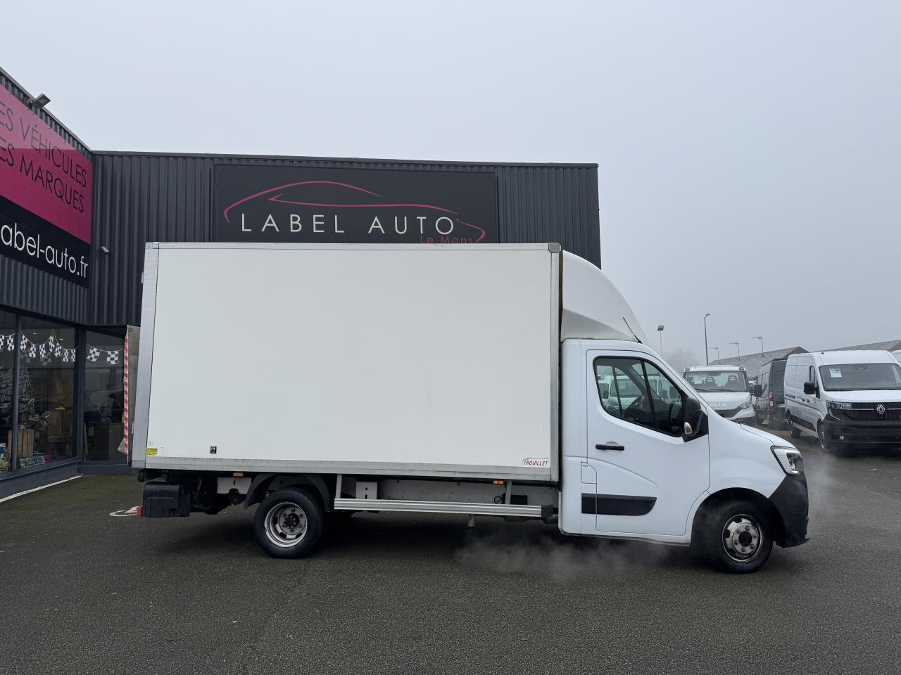 Renault Master 20M3 HAYON Confort F3500 L3 2.3 dCi 145CH - Dostavno vozilo z zabojnikom: slika 1 Renault Master 20M3 HAYON Confort F3500 L3 2.3 dCi 145CH - Dostavno vozilo z zabojnikom: slika 1