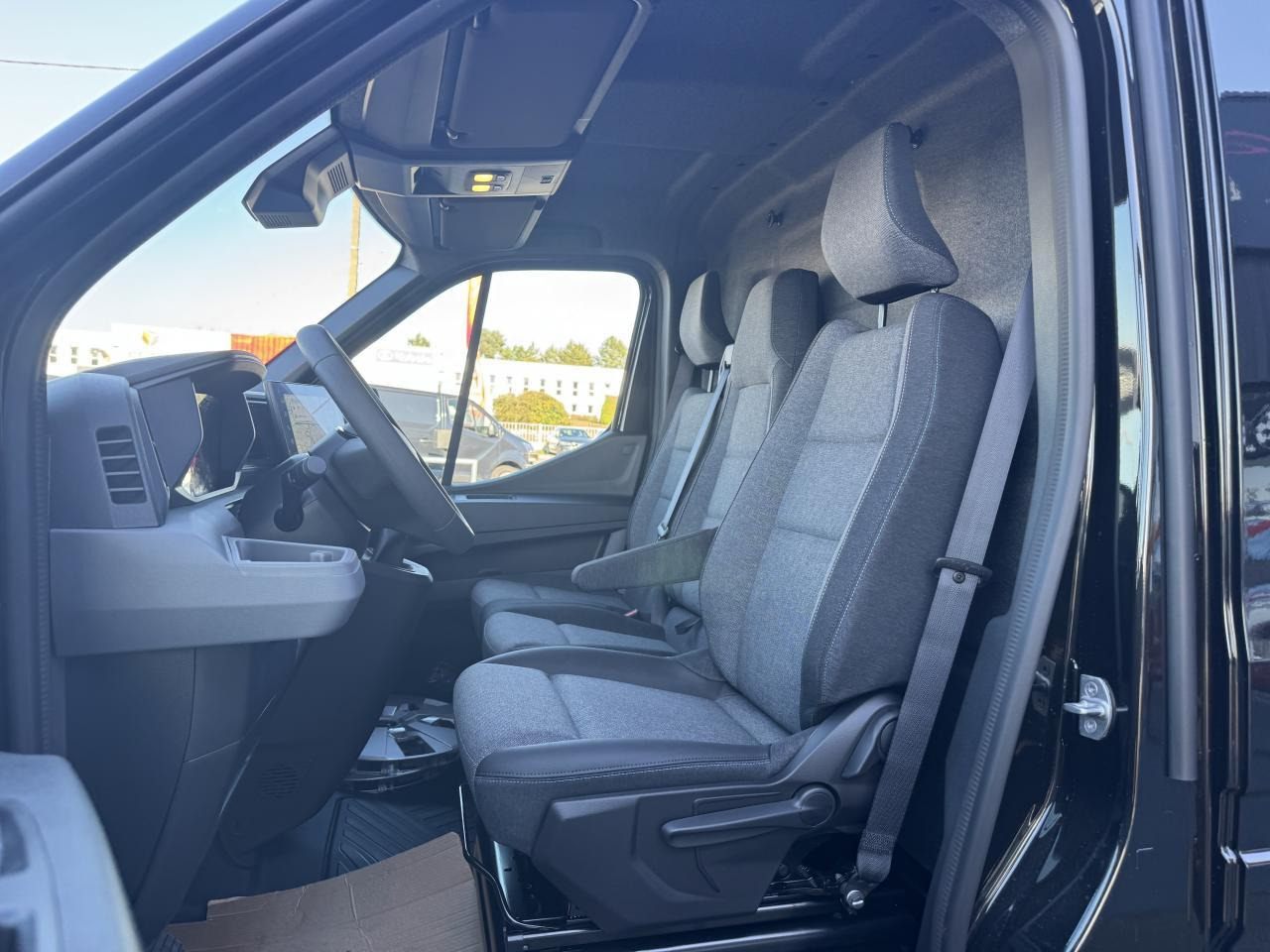 Renault Master F3500 L3H2 2.0 BLUE DCI 150CH EXTRA + CAMERA - Furgon: slika 4 Renault Master F3500 L3H2 2.0 BLUE DCI 150CH EXTRA + CAMERA - Furgon: slika 4