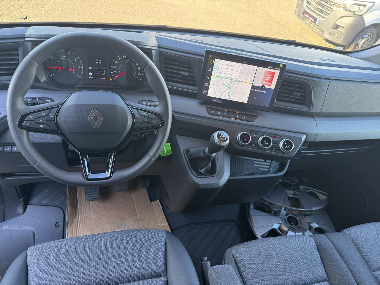 Renault Master F3500 L3H2 2.0 BLUE DCI 150CH EXTRA + CAMERA - Furgon: slika 3 Renault Master F3500 L3H2 2.0 BLUE DCI 150CH EXTRA + CAMERA - Furgon: slika 3