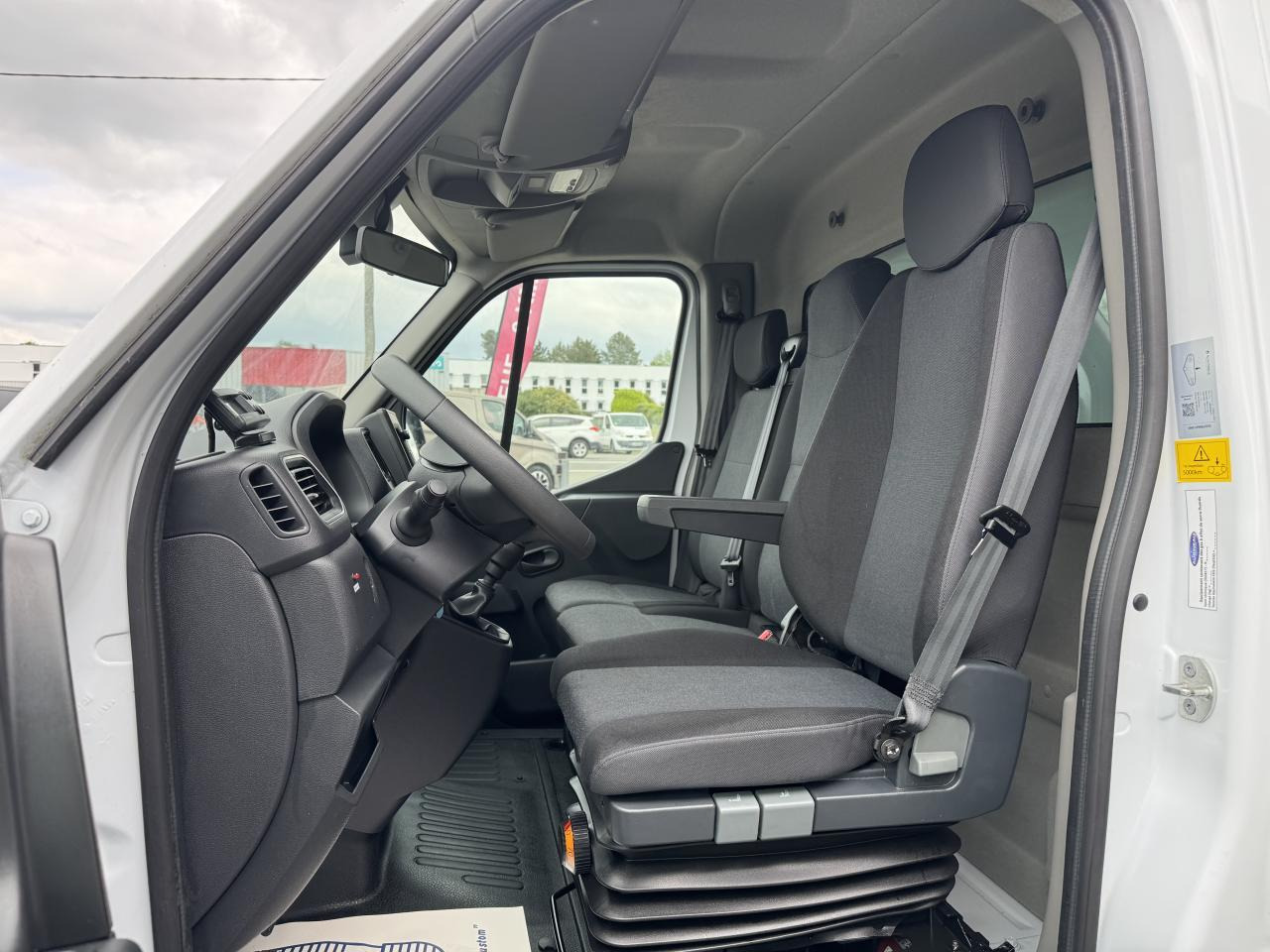 Renault Master FRIGORIFIQUE RJ3500 L3 2.3 BLUE DCI 165CH CAISSE 12M3 - Hladilno vozilo: slika 5 Renault Master FRIGORIFIQUE RJ3500 L3 2.3 BLUE DCI 165CH CAISSE 12M3 - Hladilno vozilo: slika 5