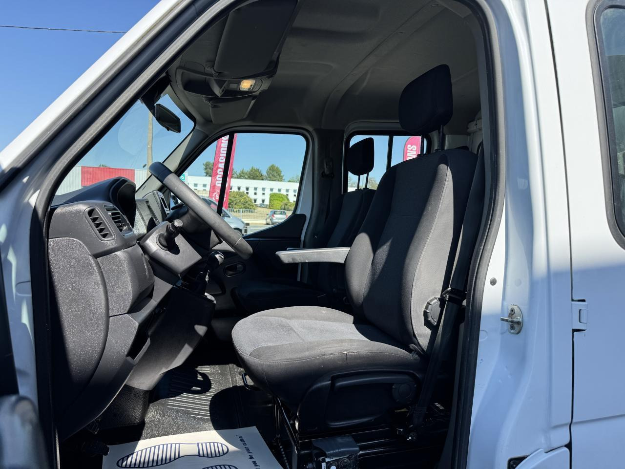 Renault Master RENAULT 3T5 BENNE + COFFRE RJ DOUBLE CABINE 6 PL 2.3 DCI 130 CH CONFORT + GPS + REGUL + CLIM - Dostavno vozilo prekucnik: slika 5 Renault Master RENAULT 3T5 BENNE + COFFRE RJ DOUBLE CABINE 6 PL 2.3 DCI 130 CH CONFORT + GPS + REGUL + CLIM - Dostavno vozilo prekucnik: slika 5