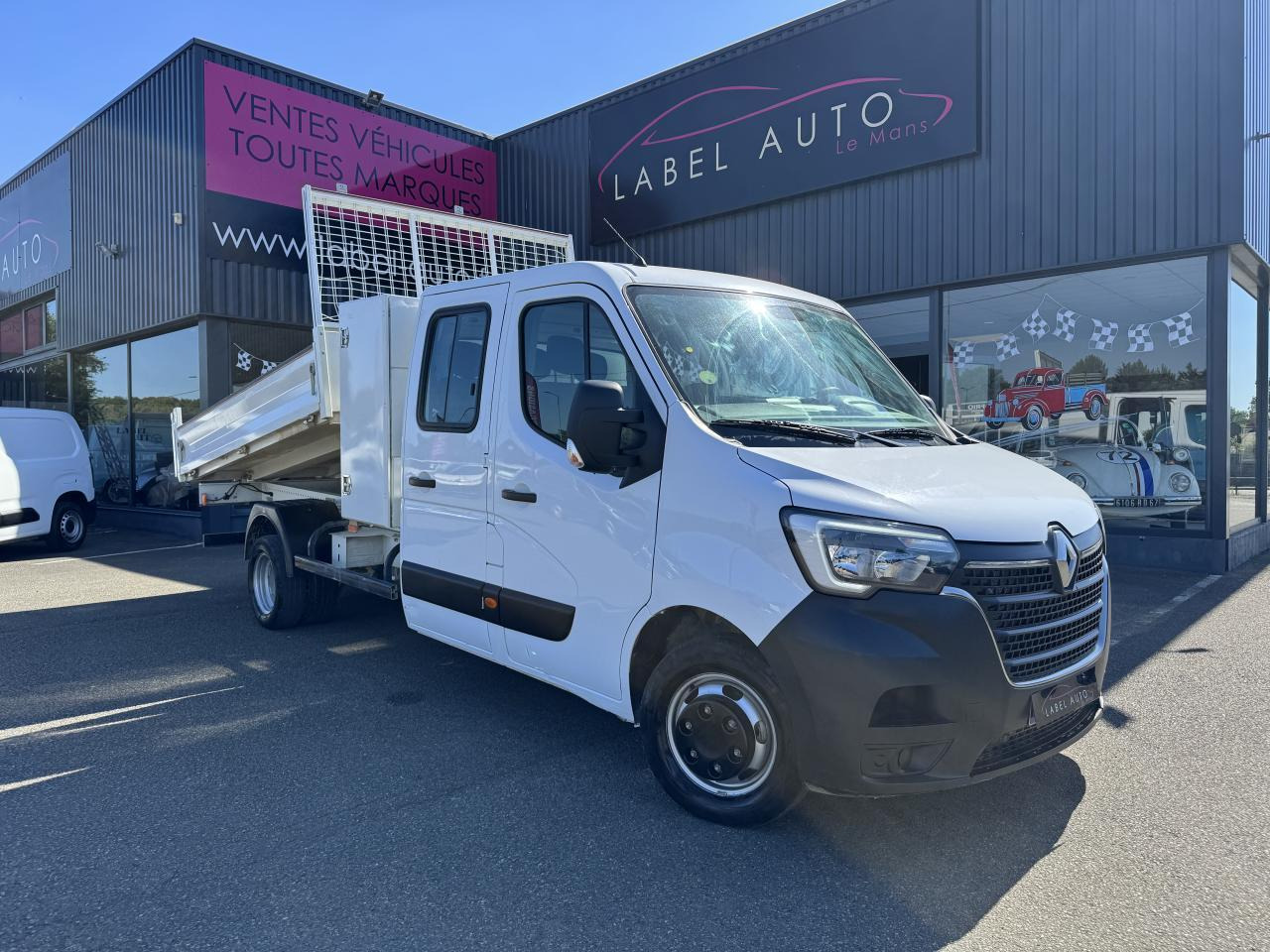 Renault Master RENAULT 3T5 BENNE + COFFRE RJ DOUBLE CABINE 6 PL 2.3 DCI 130 CH CONFORT + GPS + REGUL + CLIM - Dostavno vozilo prekucnik: slika 2 Renault Master RENAULT 3T5 BENNE + COFFRE RJ DOUBLE CABINE 6 PL 2.3 DCI 130 CH CONFORT + GPS + REGUL + CLIM - Dostavno vozilo prekucnik: slika 2