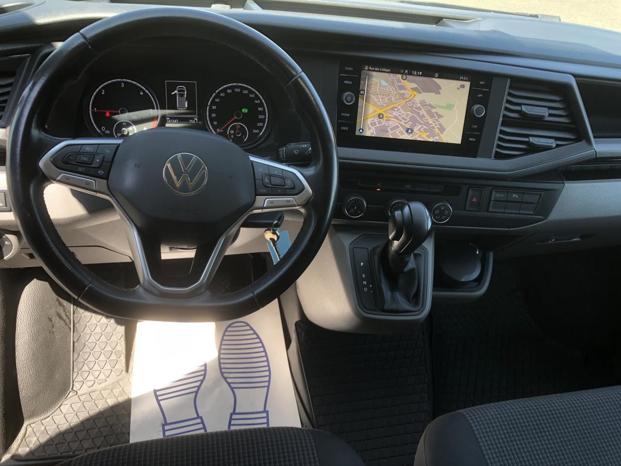 VOLKSWAGEN transporter 2.8T L1H1 2.0 TDI 150CH BUSINESS DSG7 - Furgon: slika 3 VOLKSWAGEN transporter 2.8T L1H1 2.0 TDI 150CH BUSINESS DSG7 - Furgon: slika 3