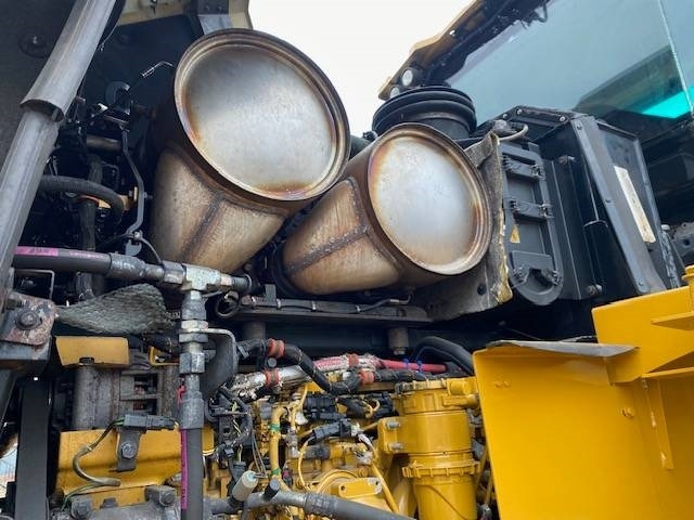 CAT 966 M  lizing CAT 966 M: slika 20