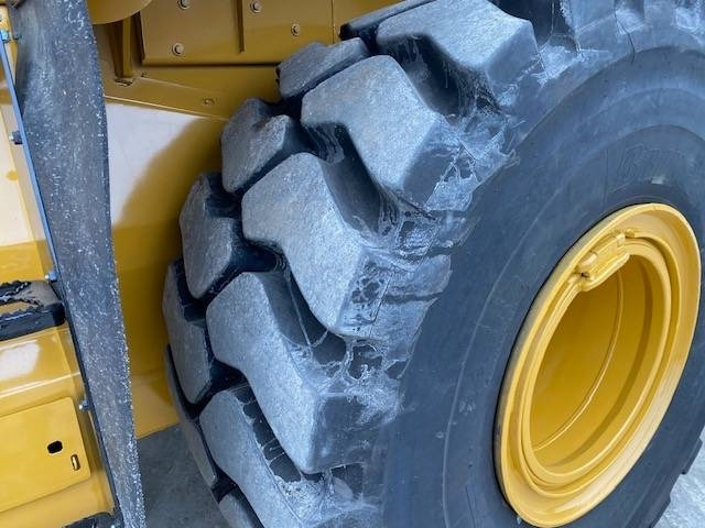 CAT 966 M  lizing CAT 966 M: slika 16