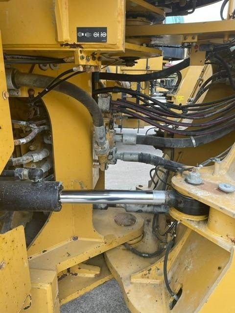 CAT 980 M - Kolesni nakladalec: slika 4 CAT 980 M - Kolesni nakladalec: slika 4
