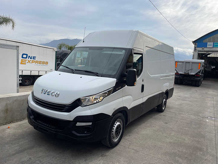 IVECO DAILY FURGONE - Furgon: slika 1 IVECO DAILY FURGONE - Furgon: slika 1