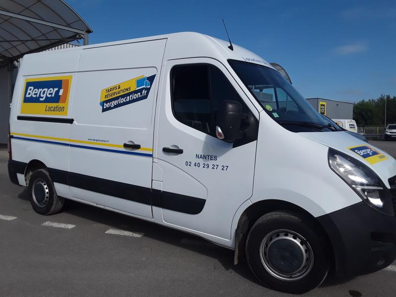 OPEL MOVANO 135 cv 10m3 - Mali kombi: slika 2 OPEL MOVANO 135 cv 10m3 - Mali kombi: slika 2