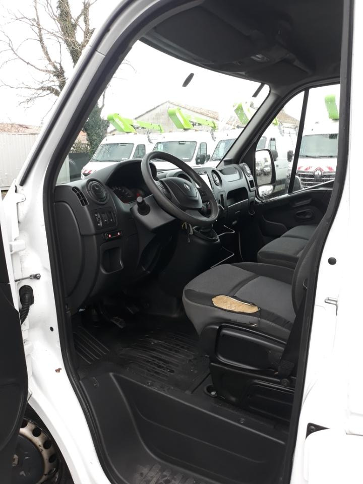 Renault Master 145.35 FG Tronqué L2H2 Nacelle Pack éco - Dvižna ploščad montirana na tovornjak: slika 3 Renault Master 145.35 FG Tronqué L2H2 Nacelle Pack éco - Dvižna ploščad montirana na tovornjak: slika 3