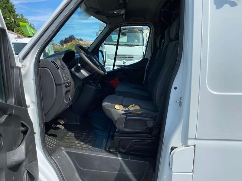 Renault Master 145.35 FG Tronqué L2H2 Nacelle Pack éco - Dvižna ploščad montirana na tovornjak: slika 5 Renault Master 145.35 FG Tronqué L2H2 Nacelle Pack éco - Dvižna ploščad montirana na tovornjak: slika 5