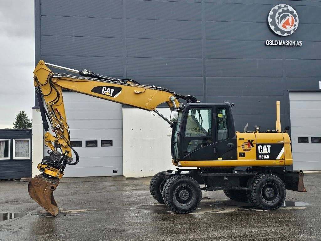 CAT M 316 D - Bager na kolesih: slika 2 CAT M 316 D - Bager na kolesih: slika 2