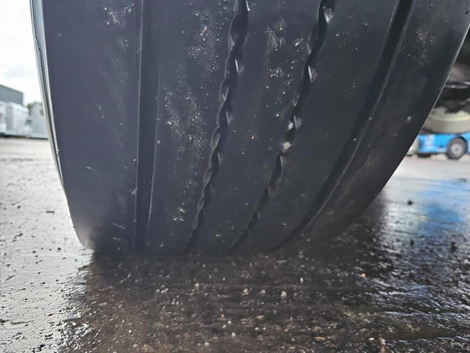 Tovornjak prekucnik Volvo FH 16 700: slika 21