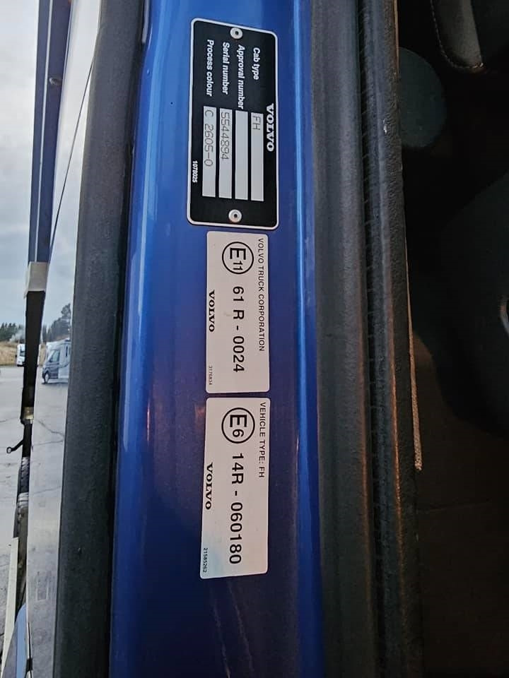 Tovornjak prekucnik Volvo FH 16 700: slika 32