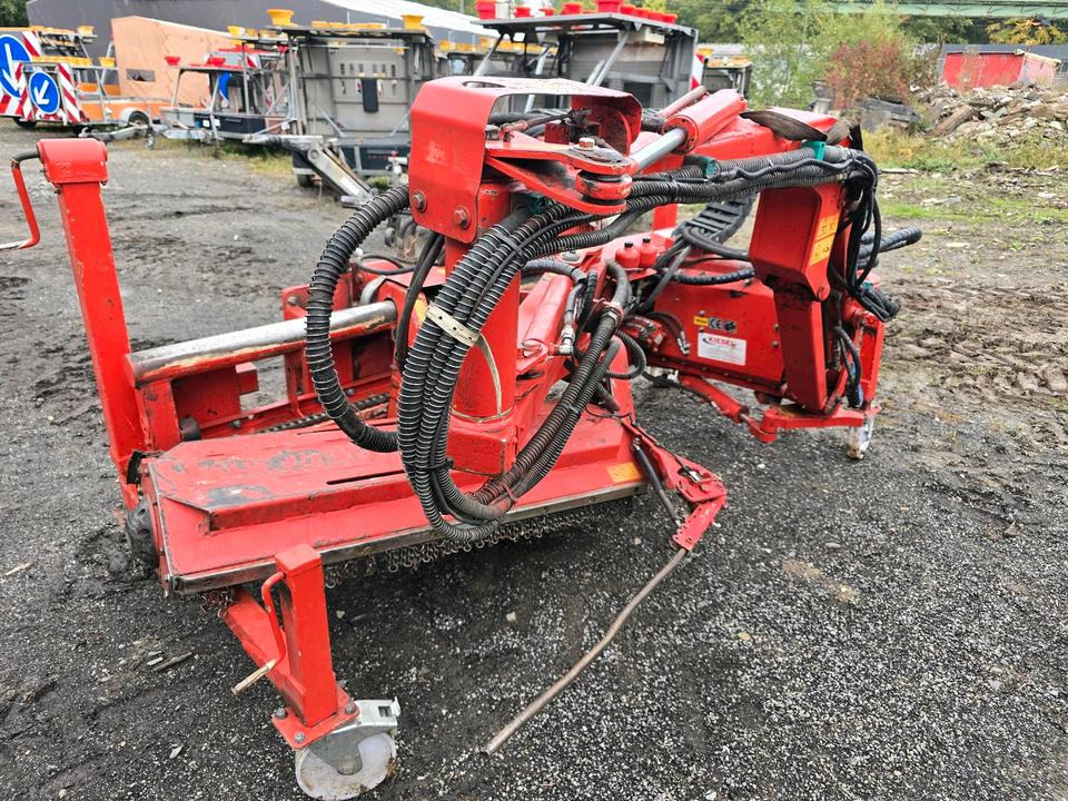 Dücker RSM 13 Randstreifenmäher Böschungsmäher Böschungsmulcher Bankettmäher für Unimog 405 UGE UGN - Bočni mulčer: slika 5 Dücker RSM 13 Randstreifenmäher Böschungsmäher Böschungsmulcher Bankettmäher für Unimog 405 UGE UGN - Bočni mulčer: slika 5