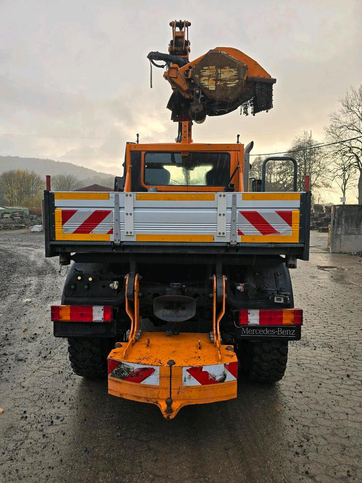 Unimog U400 2011 Bluetec 5 Mercedes-Benz 405 423 427 300 U 500 Mulag MKM Mähausleger Böschungsmäher Böschungsmulcher FME Dücker - Komunalno/ Posebno vozilo: slika 4 Unimog U400 2011 Bluetec 5 Mercedes-Benz 405 423 427 300 U 500 Mulag MKM Mähausleger Böschungsmäher Böschungsmulcher FME Dücker - Komunalno/ Posebno vozilo: slika 4