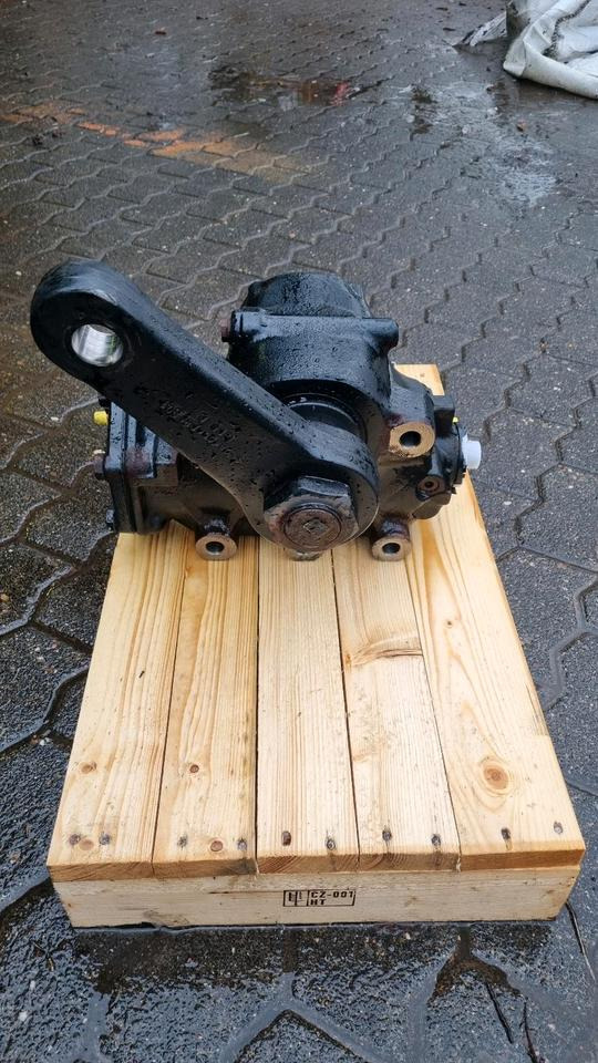 Lenkgetriebe Unimog 405 U423 Servolenkung 430 427 429 527 530 Mercedes Benz - Volanska letev za Komunalno/ Posebno vozilo: slika 2 Lenkgetriebe Unimog 405 U423 Servolenkung 430 427 429 527 530 Mercedes Benz - Volanska letev za Komunalno/ Posebno vozilo: slika 2