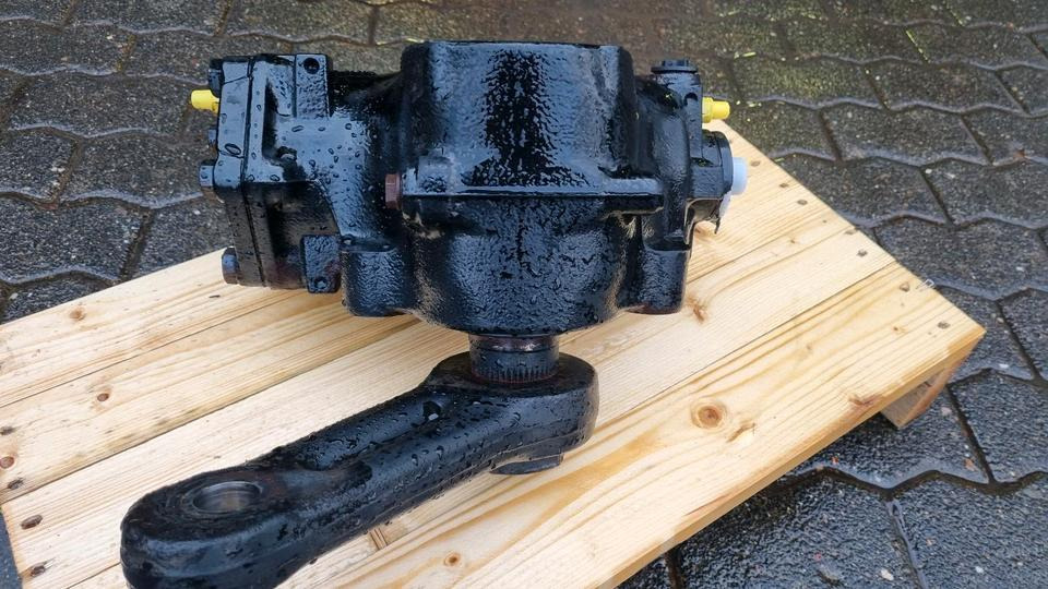 Lenkgetriebe Unimog 405 U423 Servolenkung 430 427 429 527 530 Mercedes Benz - Volanska letev za Komunalno/ Posebno vozilo: slika 5 Lenkgetriebe Unimog 405 U423 Servolenkung 430 427 429 527 530 Mercedes Benz - Volanska letev za Komunalno/ Posebno vozilo: slika 5