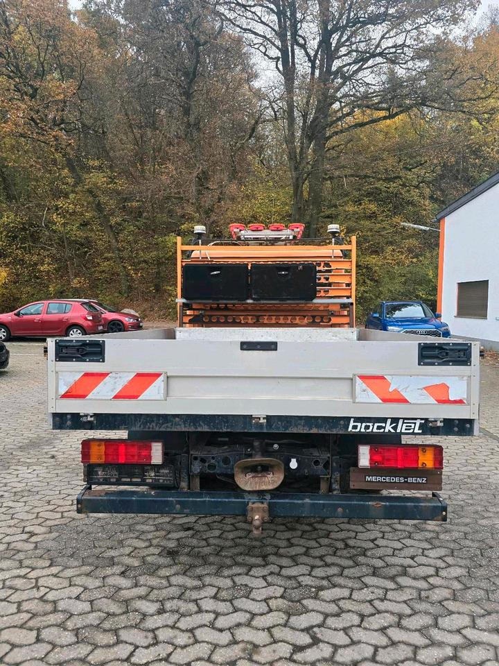 Mercedes-Benz Vario 613D Bluetec 5 Pritsche Doka LKW - Dostavno vozilo s kesonom, Dostavno vozilo z dvojno kabino: slika 3 Mercedes-Benz Vario 613D Bluetec 5 Pritsche Doka LKW - Dostavno vozilo s kesonom, Dostavno vozilo z dvojno kabino: slika 3