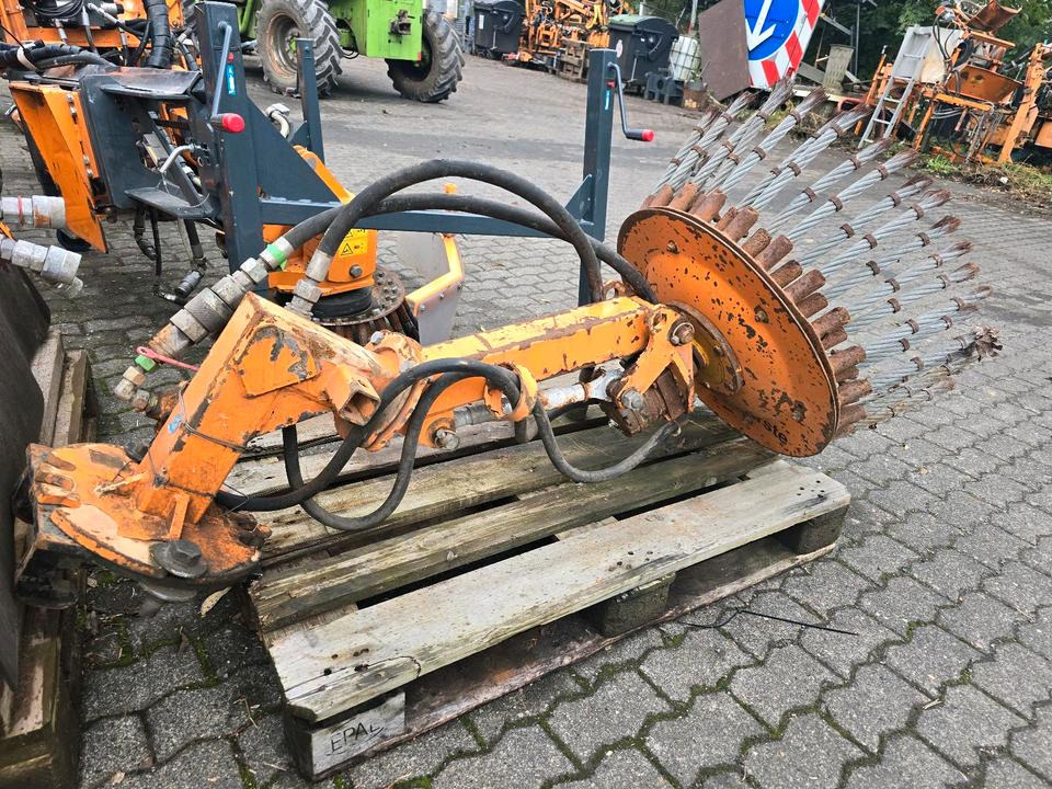 Mulag Flächenbürste Wildkrautbürste Mähausleger MKM FME FMK 500 600 700 Böschungsmäher Böschungsmulcher Dücker - Metla: slika 3 Mulag Flächenbürste Wildkrautbürste Mähausleger MKM FME FMK 500 600 700 Böschungsmäher Böschungsmulcher Dücker - Metla: slika 3