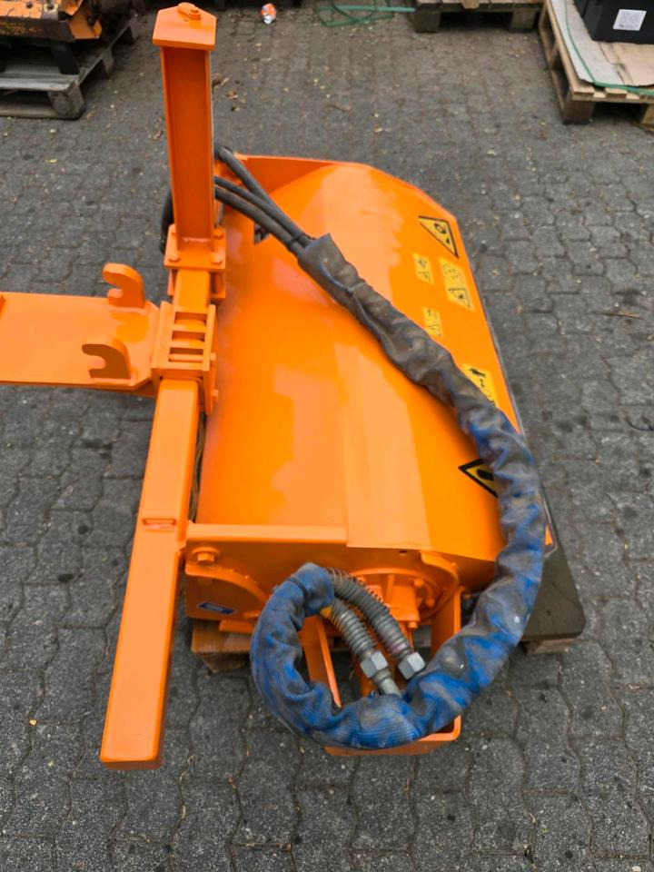 Mulag Mulchkopf MK-MSL Mähkorb Leitplankenmäher Mähausleger Böschungsmäher Böschungsmulcher Dücker Unimog 405 U300 400 500 427 423 530 - Mulčer kladivar: slika 4 Mulag Mulchkopf MK-MSL Mähkorb Leitplankenmäher Mähausleger Böschungsmäher Böschungsmulcher Dücker Unimog 405 U300 400 500 427 423 530 - Mulčer kladivar: slika 4