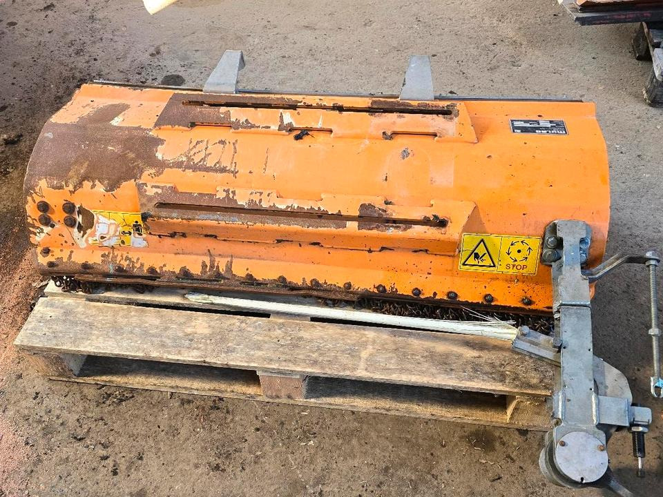 Mulag RMK 1200 BJ. 2015 Randstreifenmäher Böschungsmäher Böschungsmulcher für FME 600 700 MKM FMK Unimog 405 424 427 U 300 400 500 430 - Bočni mulčer: slika 3 Mulag RMK 1200 BJ. 2015 Randstreifenmäher Böschungsmäher Böschungsmulcher für FME 600 700 MKM FMK Unimog 405 424 427 U 300 400 500 430 - Bočni mulčer: slika 3