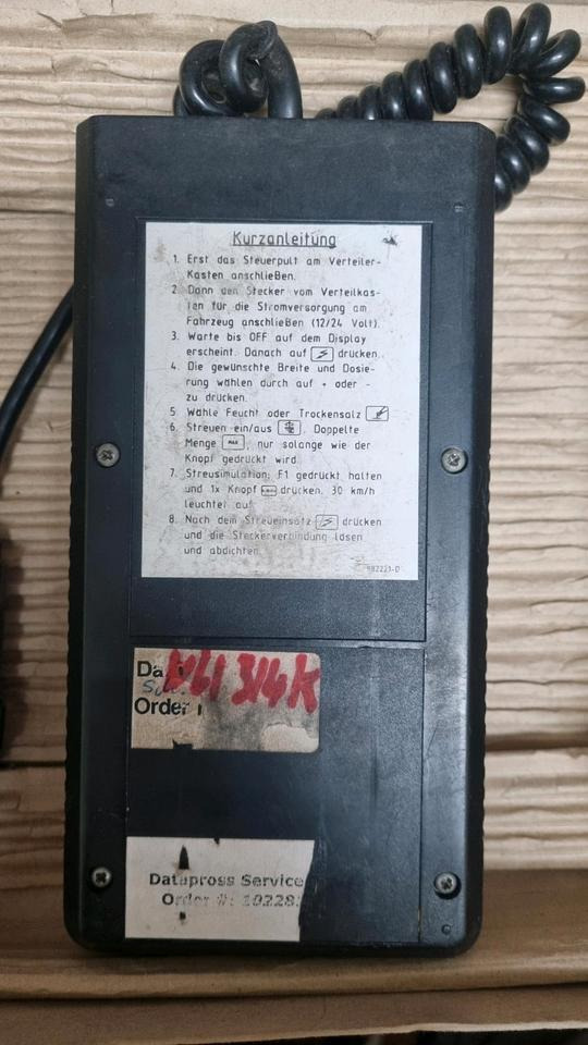 NU 314K Steuerung Schmidt Nido Aebi Salzstreuer Salzsilo Bedienung 92203 Stratos Mitos - Električni sistem za Komunalno/ Posebno vozilo: slika 2 NU 314K Steuerung Schmidt Nido Aebi Salzstreuer Salzsilo Bedienung 92203 Stratos Mitos - Električni sistem za Komunalno/ Posebno vozilo: slika 2