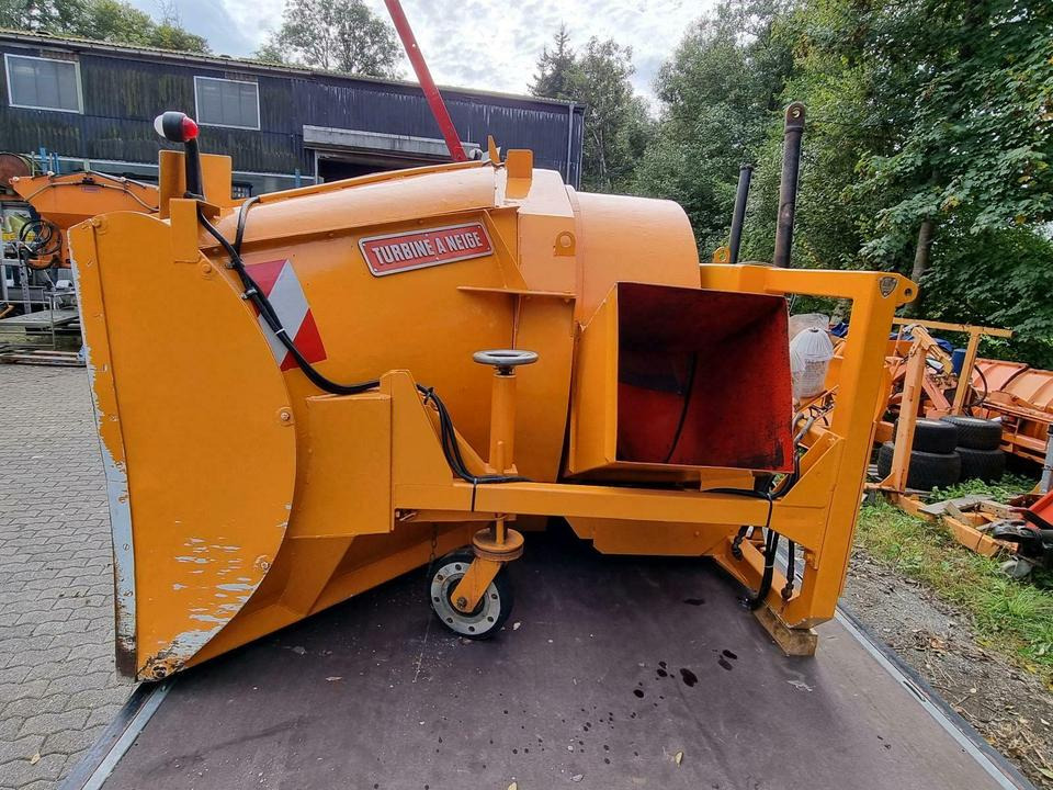 Schmidt Schneefräse Schneeschleuder für Unimog Traktor Beilhack - Snežni puhalnik: slika 3 Schmidt Schneefräse Schneeschleuder für Unimog Traktor Beilhack - Snežni puhalnik: slika 3