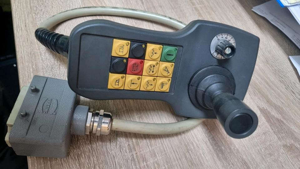 Schneepflug Steuerung Joysticksteuerung Beilhack Schmidt Nido 293827 Joysticksteuerung - Električni sistem za Komunalno/ Posebno vozilo: slika 1 Schneepflug Steuerung Joysticksteuerung Beilhack Schmidt Nido 293827 Joysticksteuerung - Električni sistem za Komunalno/ Posebno vozilo: slika 1