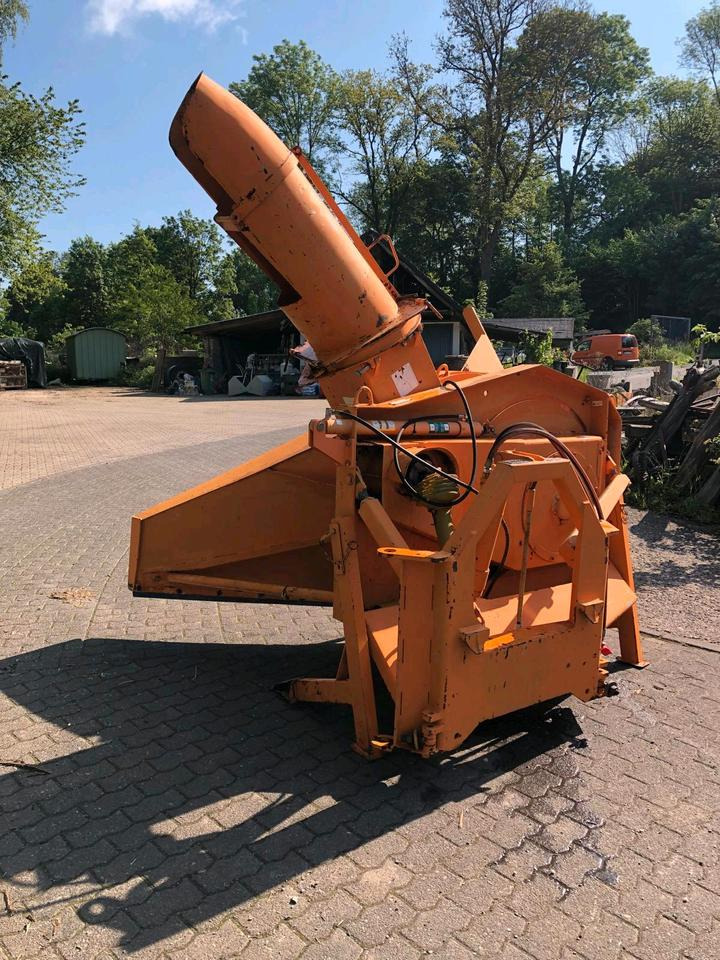 Schneeschleuder Beilhack HS 135 S Schneefräse Anbau- Schneeschleuder für Unimog 405 U300 U 400 500 405 423 430 530 318 527 427 327 - Snežni puhalnik: slika 3 Schneeschleuder Beilhack HS 135 S Schneefräse Anbau- Schneeschleuder für Unimog 405 U300 U 400 500 405 423 430 530 318 527 427 327 - Snežni puhalnik: slika 3