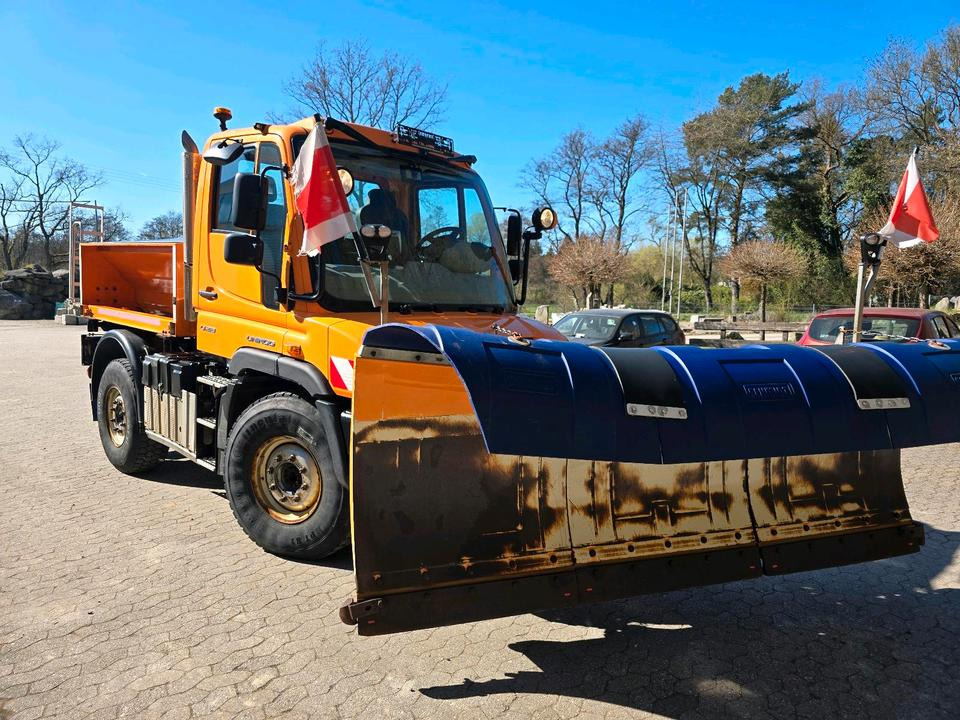 Unimog 218 U218 Mercedes-Benz 405 Schmidt Schneepflug Gmeiner Salzstreuer Yedi Winterdienst - Vozilo za zimsko službo: slika 3 Unimog 218 U218 Mercedes-Benz 405 Schmidt Schneepflug Gmeiner Salzstreuer Yedi Winterdienst - Vozilo za zimsko službo: slika 3
